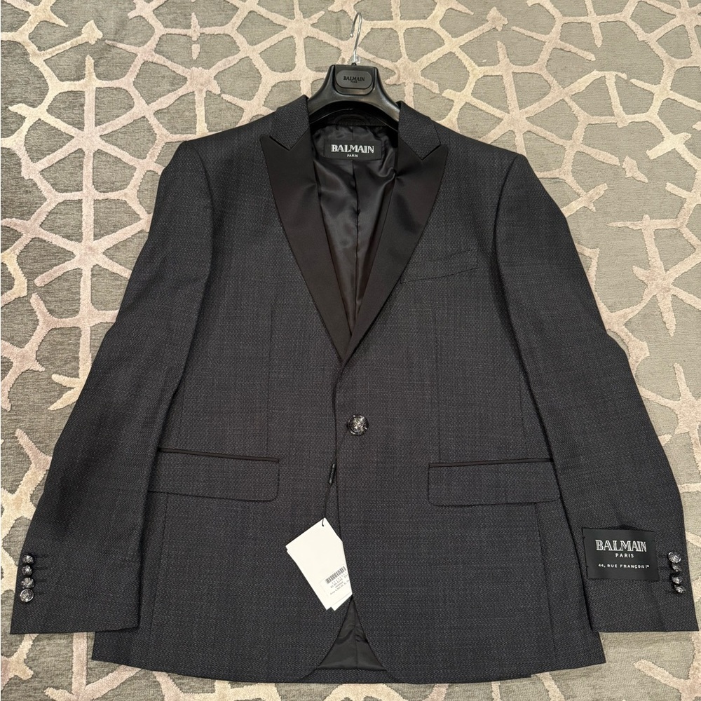 NWT BALMAIN mens Wool Gray Tuxedo Jacket Slim Fit Sz 58 100% Authentic